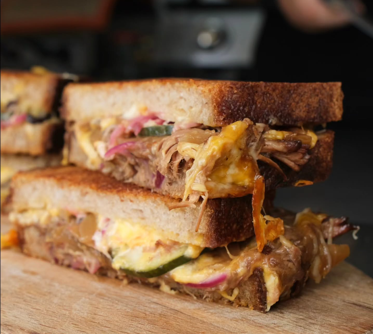 Grilled cheese au bœuf effiloché